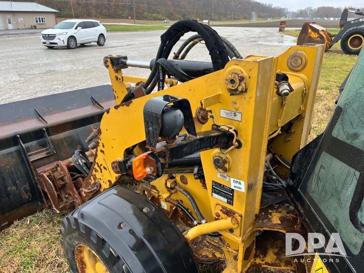 2005-caterpillar-904h-image-35