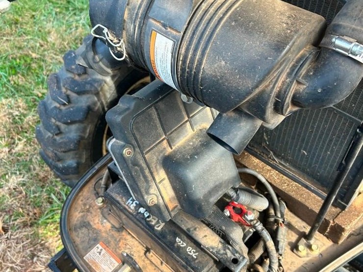 2016-new-holland-workmaster-37-image-38