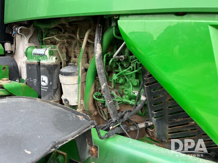 2017-john-deere-f4365-image-16