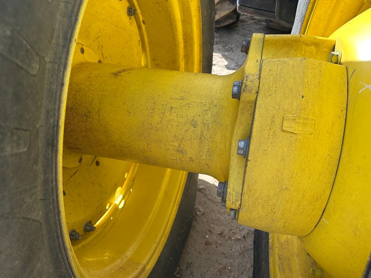 2016-john-deere-8320r-image-20