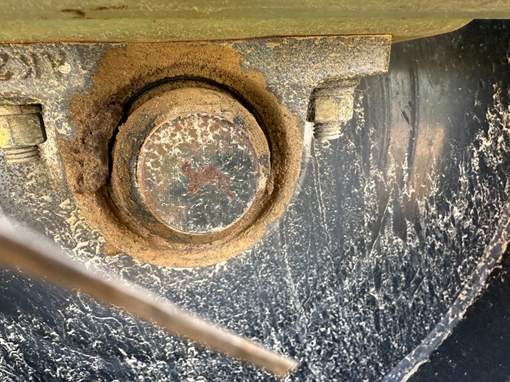 #33778-•-orthman-603-100-16-row-30"-bedder-roller-3205-5-image-38