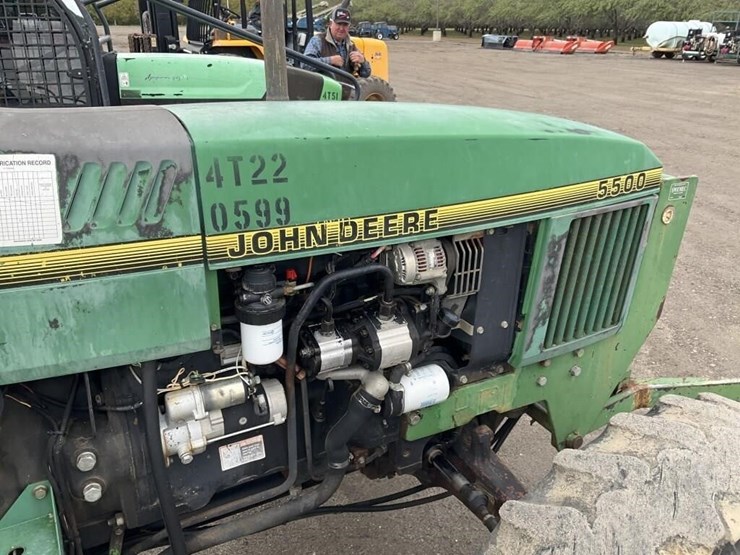 john-deere-5500-image-12