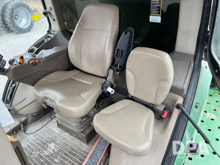 2017-john-deere-f4365-image-55