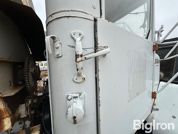 caterpillar-3208-image-15