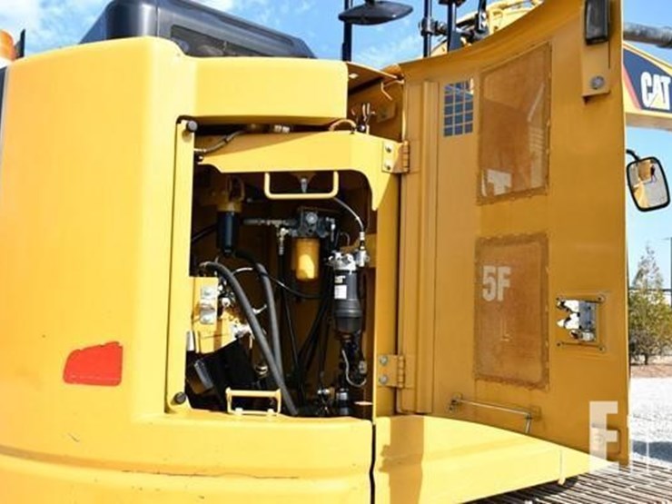 2020-caterpillar-325flcr-image-41