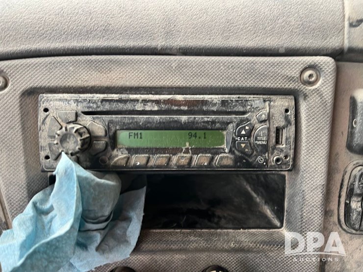 2013-freightliner-truck-(jn3436,-unit-4076)-image-53