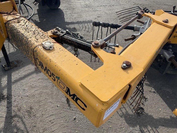 omc-brush-hog-16'-3-pt-adj.-fold-out-berm-rake-image-11