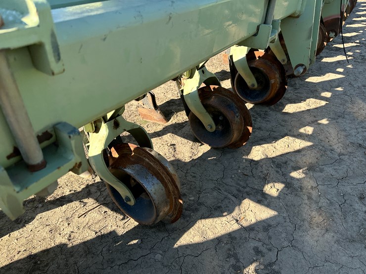 #33734-•-orthman-16-row-30"-bedder-lister-image-39