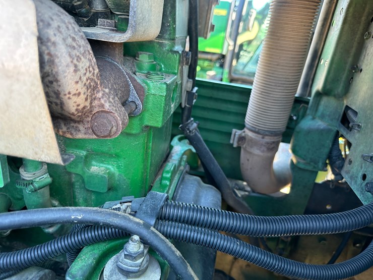2010-john-deere-7130-image-41