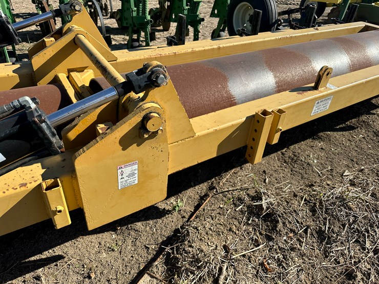 #33729-•-brandt-16-row-30"-hr40-hipper-roller-image-40