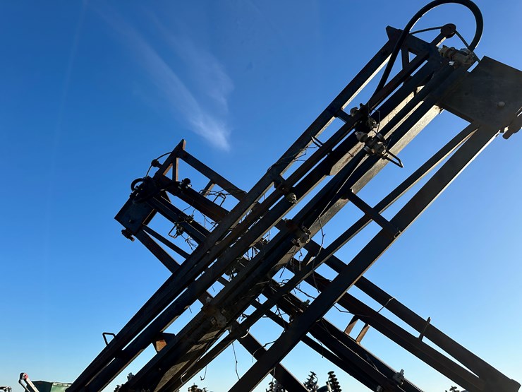 #33754-•-~25'-spray-boom-image-5