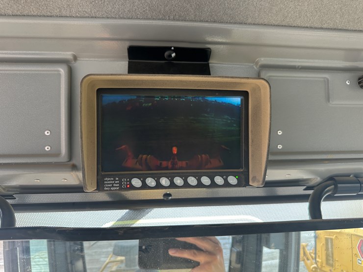 2022-caterpillar-140gc-image-99