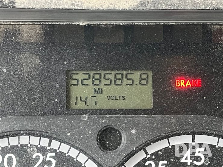 2013-freightliner-truck-(jn3436,-unit-4076)-image-51