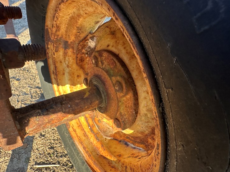 #33753-•-chisel-plow-image-7