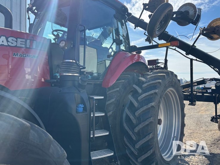 2018-case-ih-340-image-18