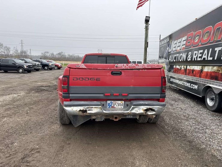 2000-dodge-ram-3500-image-4