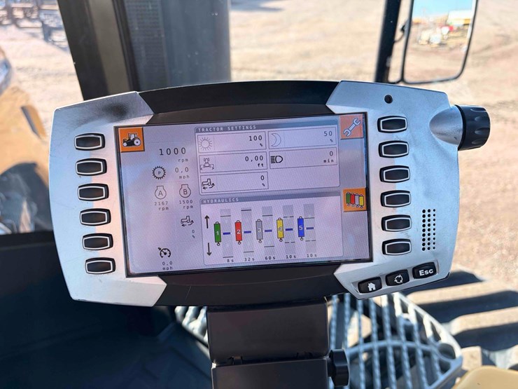 2020-agco-mt875e-large-frame-row-crop-track-tractor-image-38