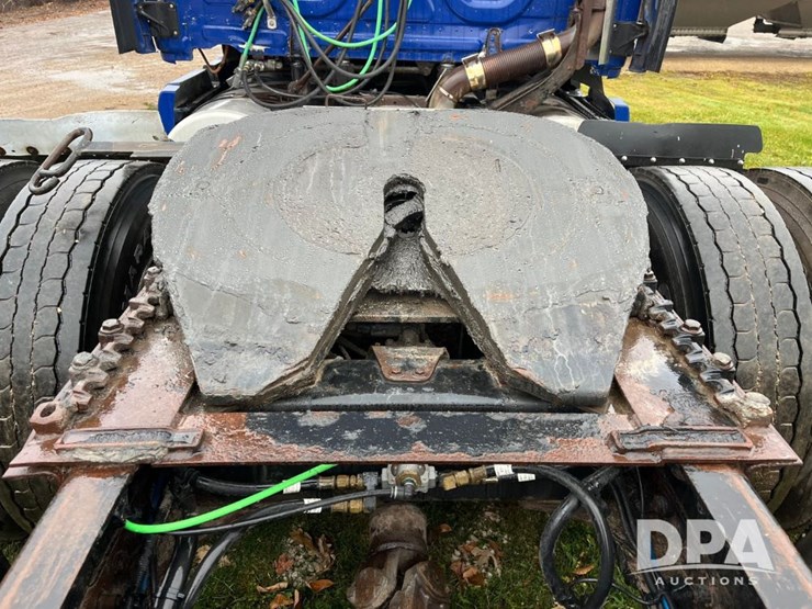 2013-freightliner-truck-(jn3436,-unit-4076)-image-38