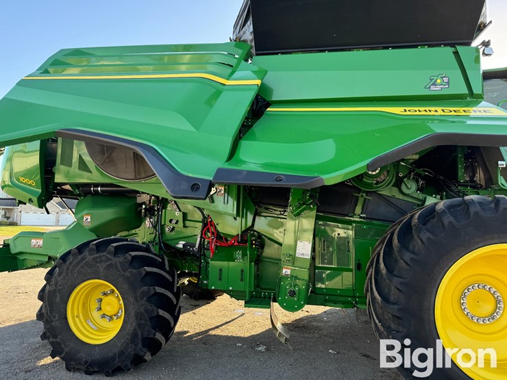 2022-john-deere-x9-1000-image-20