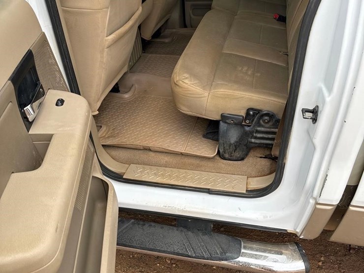 2007-ford-f150-xlt-image-12