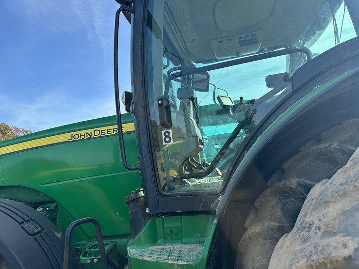 2012-john-deere-8360r-image-28