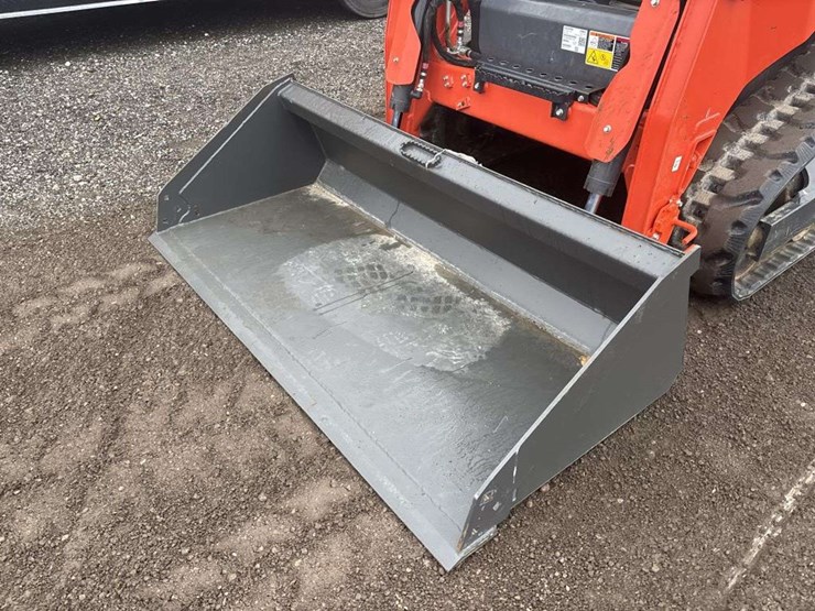 kubota-svl75-3-image-11