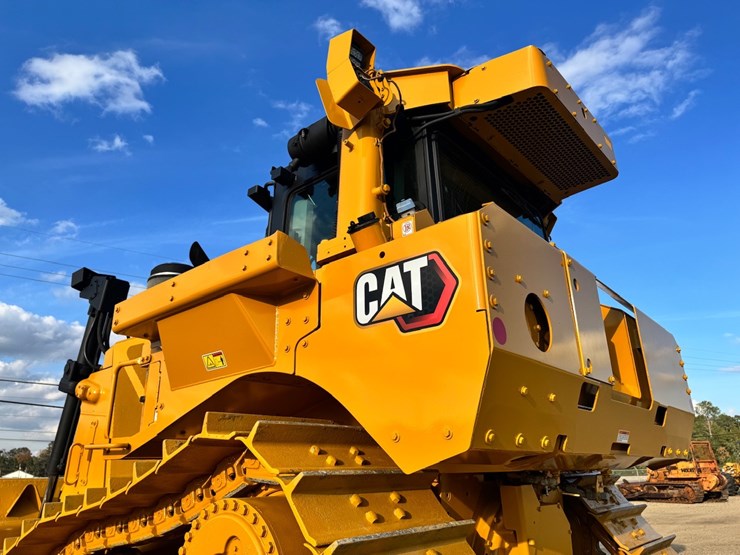 2019-caterpillar-d8t-image-28