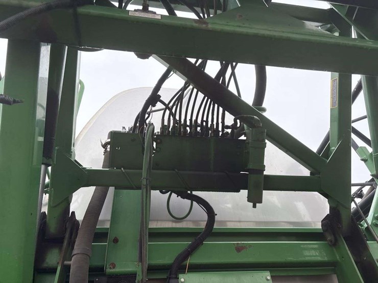 john-deere-4830-image-19