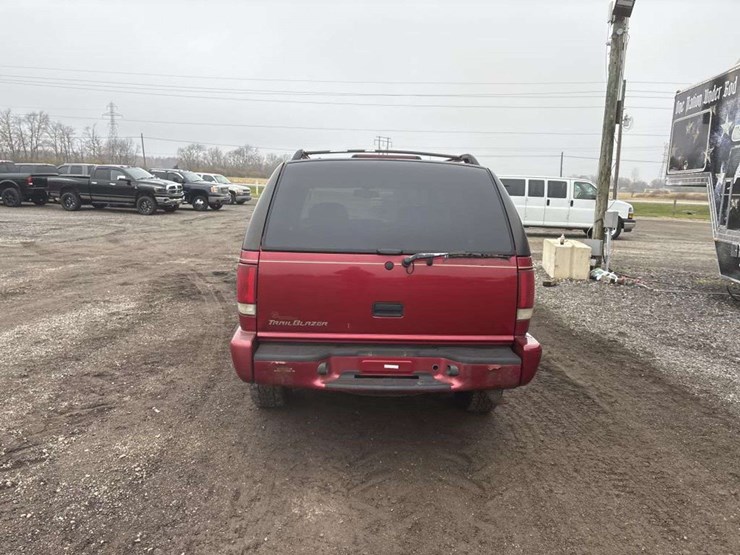 2000-chevrolet-blazer-image-4