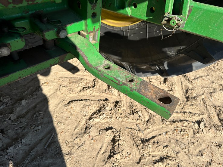 2010-john-deere-7130-image-18