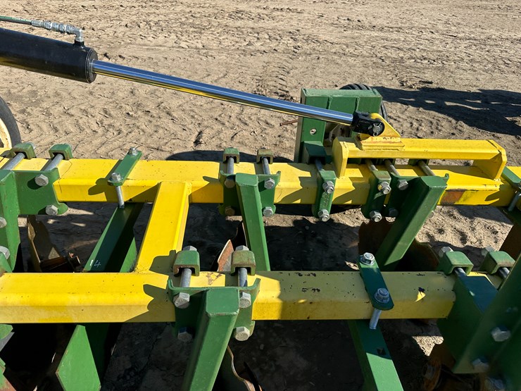 #33730-•-roll-a-cone-16-row-30"-hipper-image-54