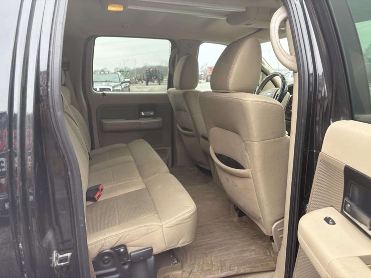 2008-ford-l-image-17