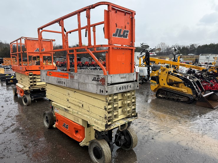 2006-jlg-2630es-image-1