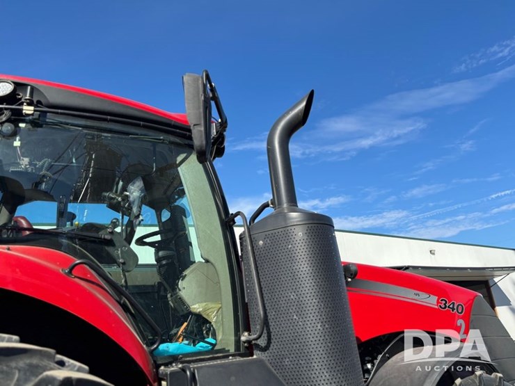 2018-case-ih-340-image-25
