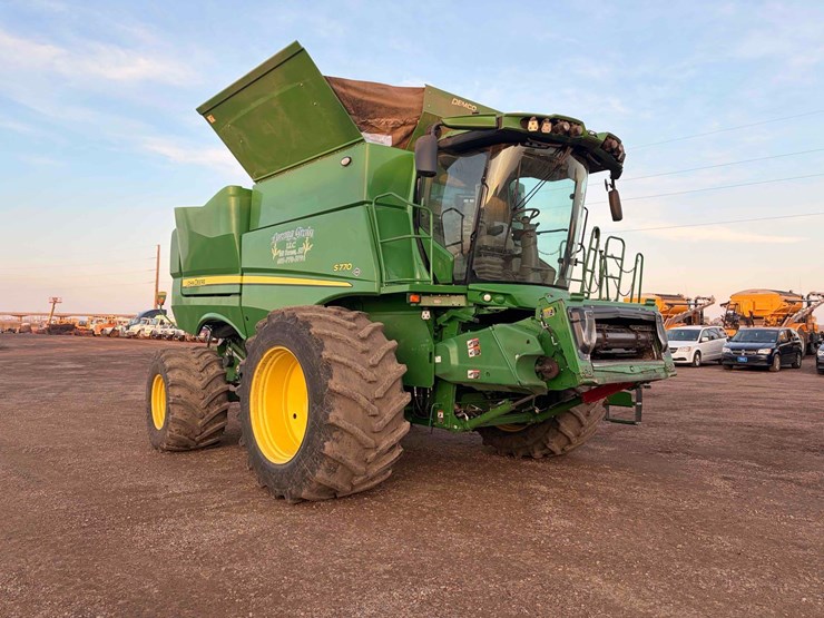 2024-john-deere-s770-image-2