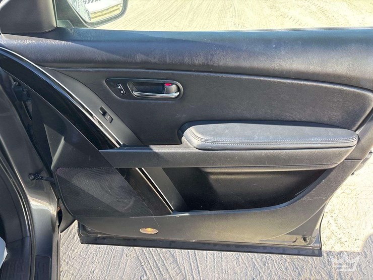 2014-mazda-cx9-image-23