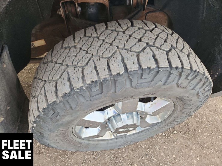 2019-gmc-sierra-2500hd-image-32