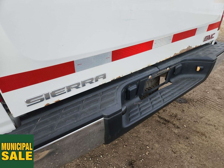 2009-gmc-sierra-1500-image-34