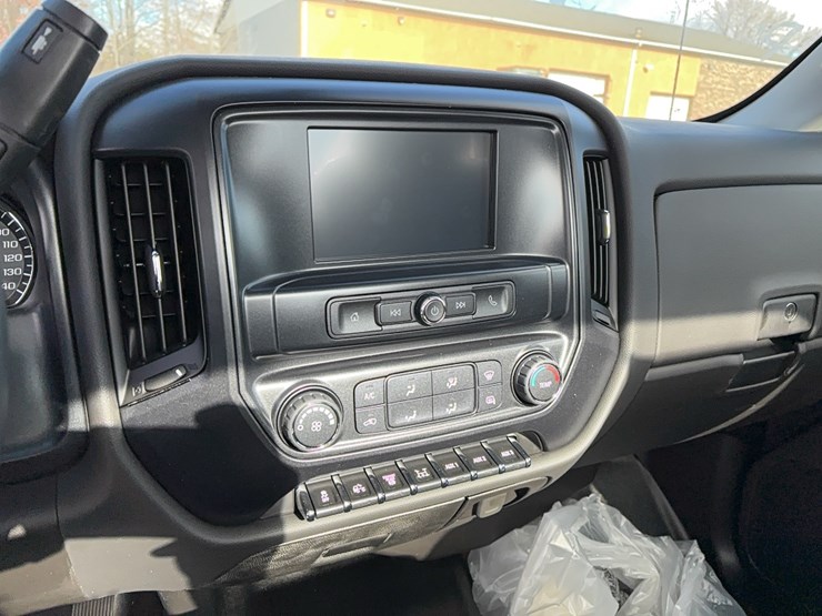 new-unused-chevy-5500-cab-&-chassis-image-13