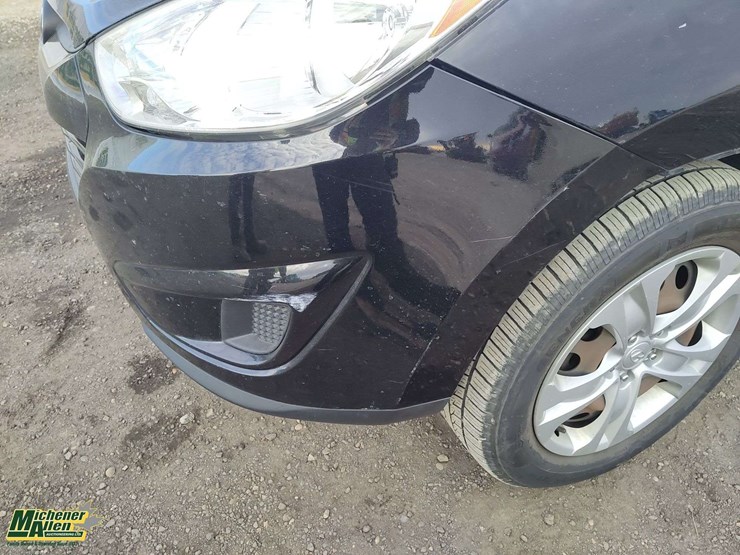 2010-hyundai-tucson-image-32