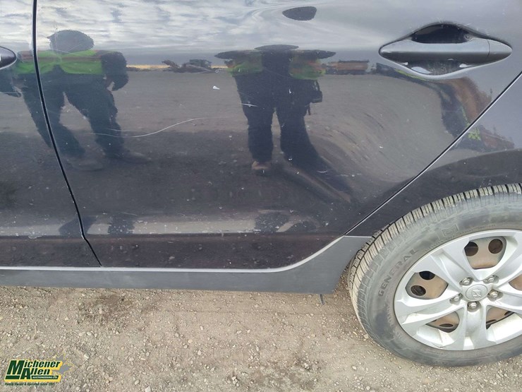 2010-hyundai-tucson-image-33