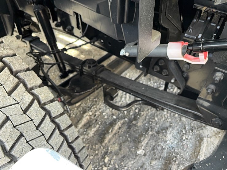 new-unused-chevy-5500-cab-&-chassis-image-19