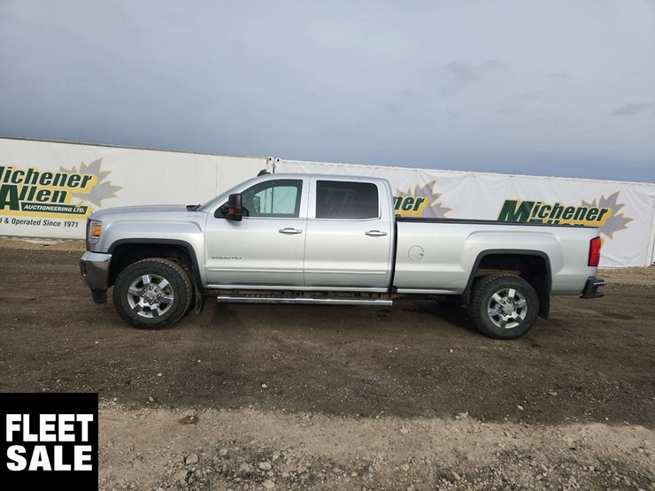 2019-gmc-sierra-2500hd-image-21