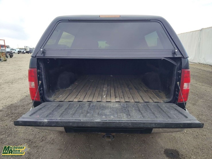 2009-chevrolet-silverado-1500-image-18