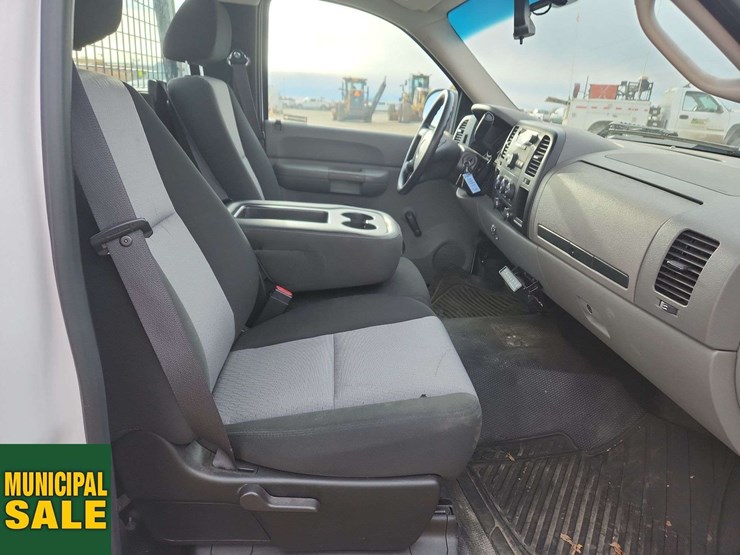 2009-gmc-sierra-1500-image-15