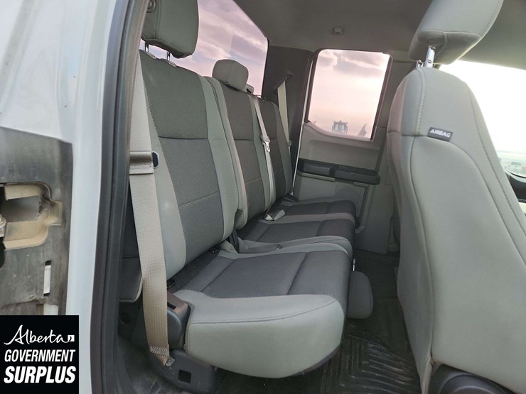 2017-ford-6.5-ft-image-18