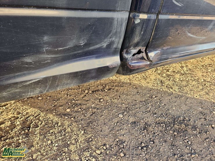 2012-dodge-1500-image-40