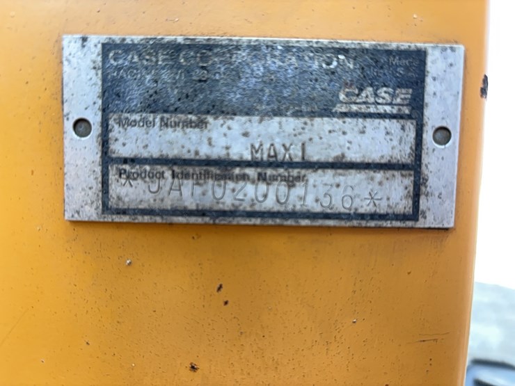 case-maxi-sneaker-image-15