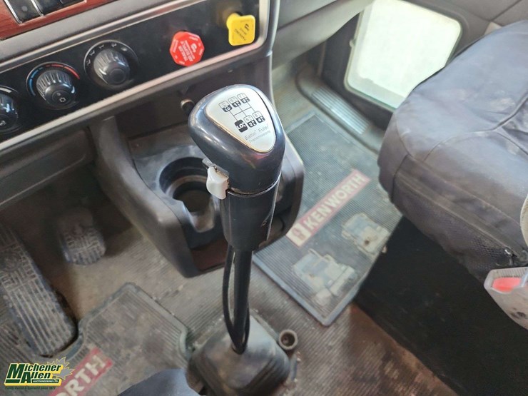 2006-kenworth-t800-image-25