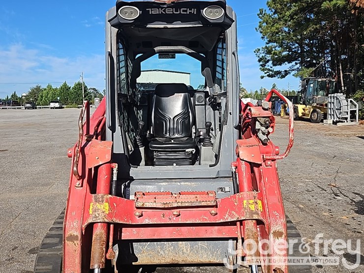 2018-takeuchi-tl12r2-image-16